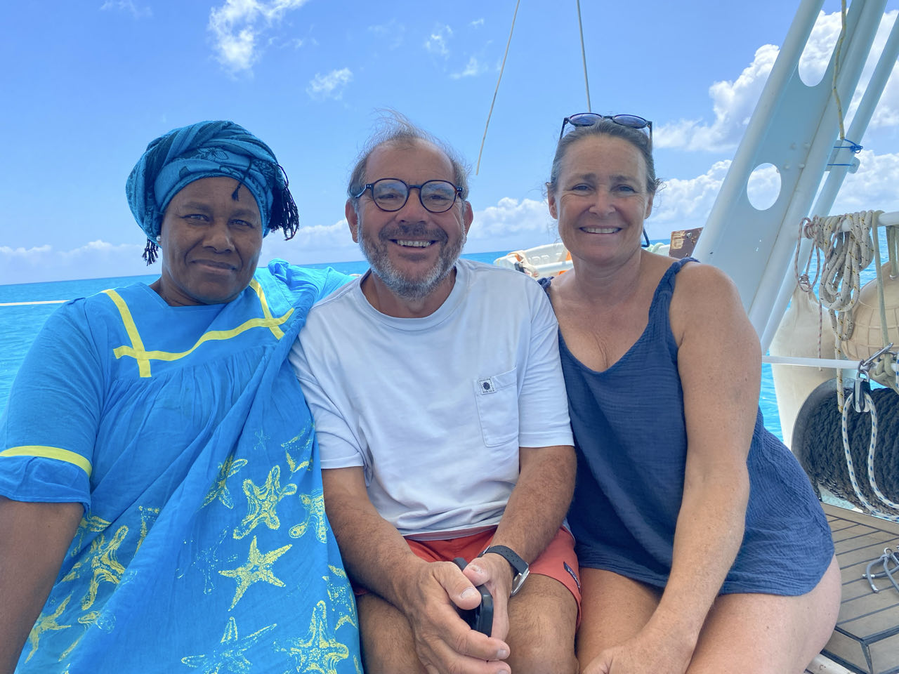 Ouvéa, baptême de voilier pour Marie Aimée